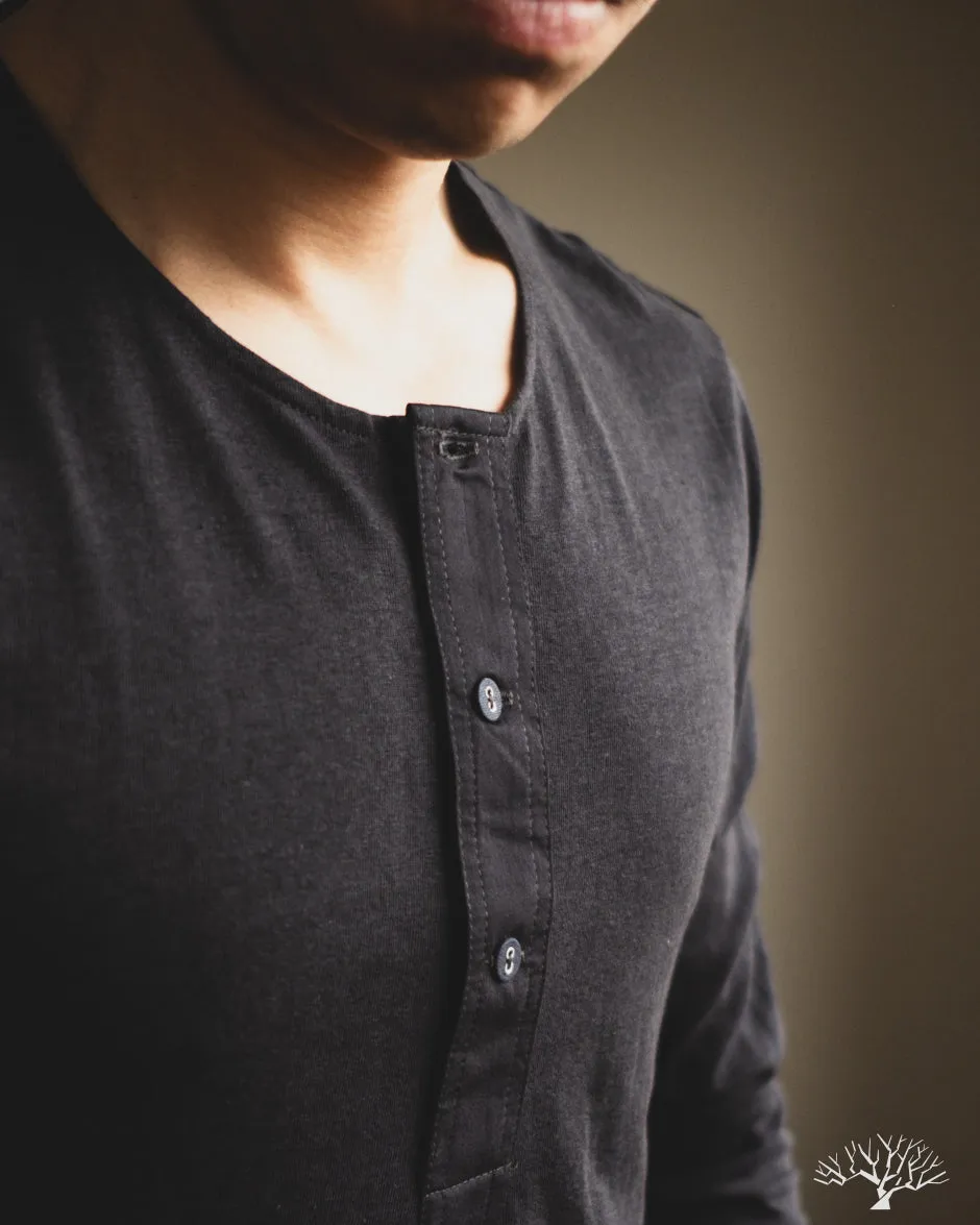 102 Vintage Henley - Charcoal