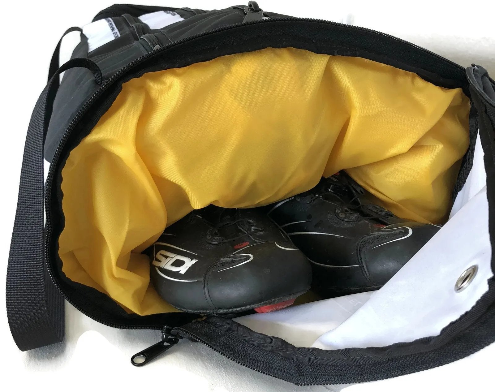 Apex Physical Therapy 11-2019 RACEDAY BAG