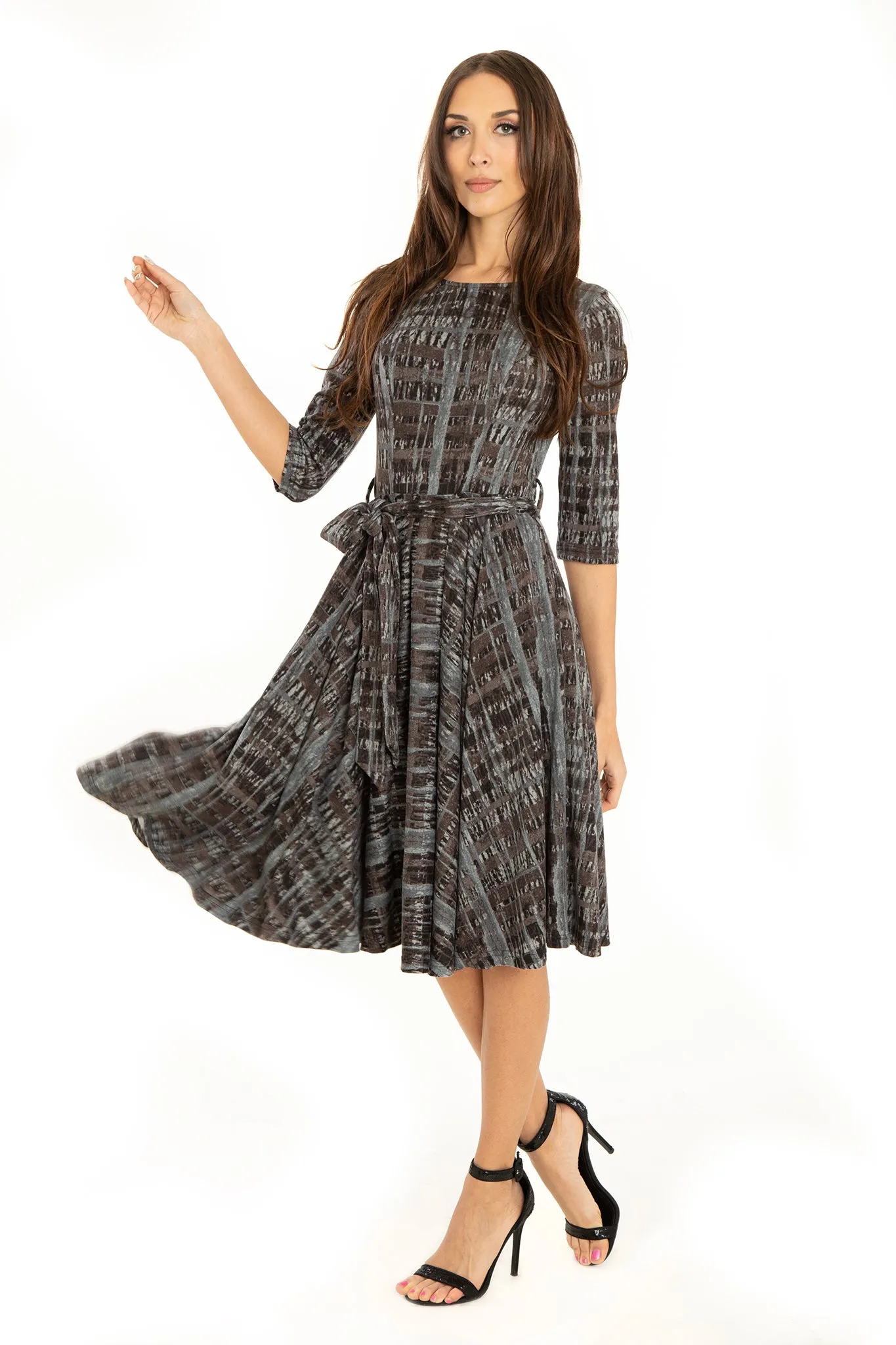 Black Gray Abstract 3/4 Sleeve Knit Dress