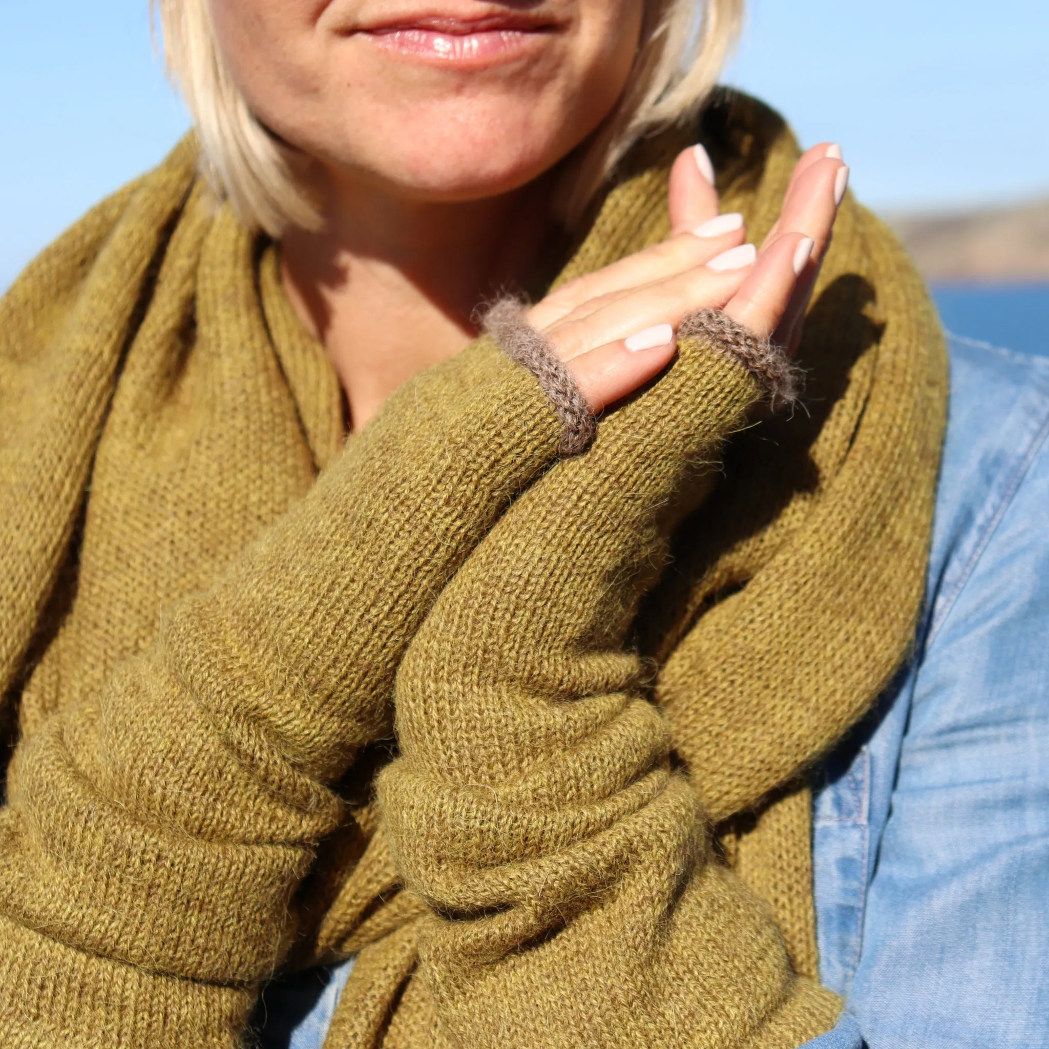 Brea Wrist Warmers in Alpaca Knit