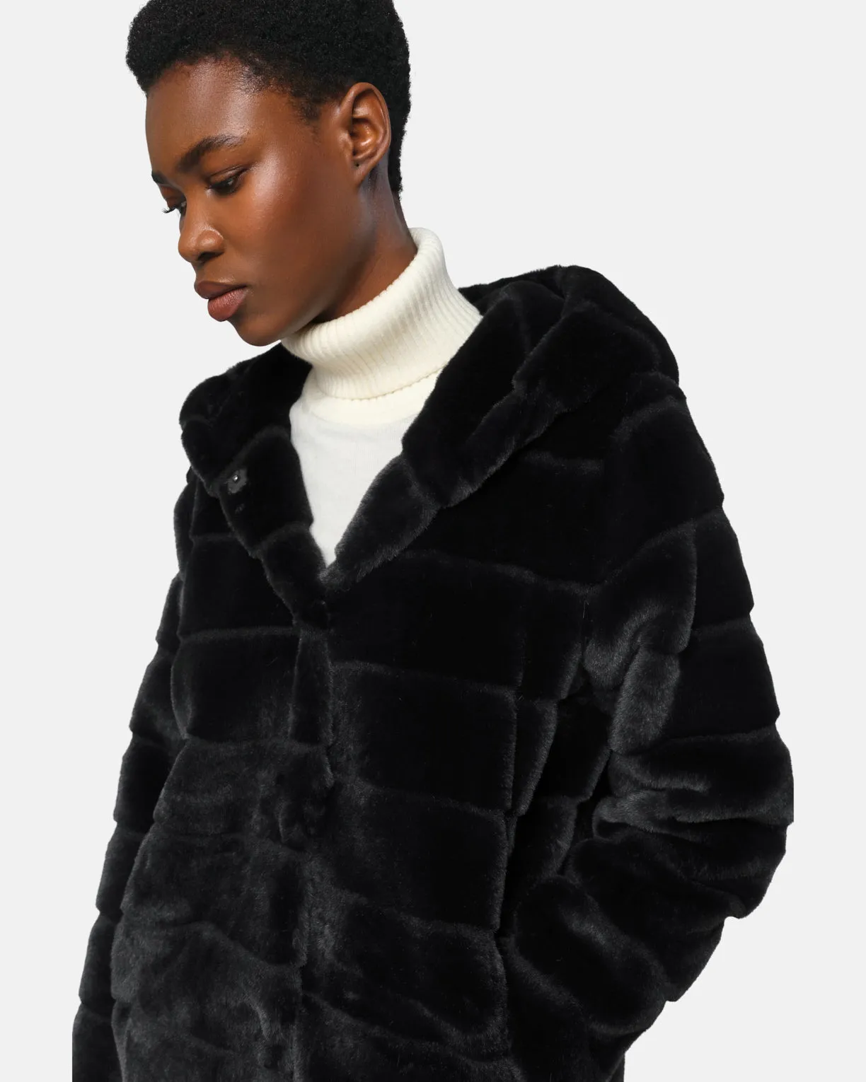 Goldy Noir Coat