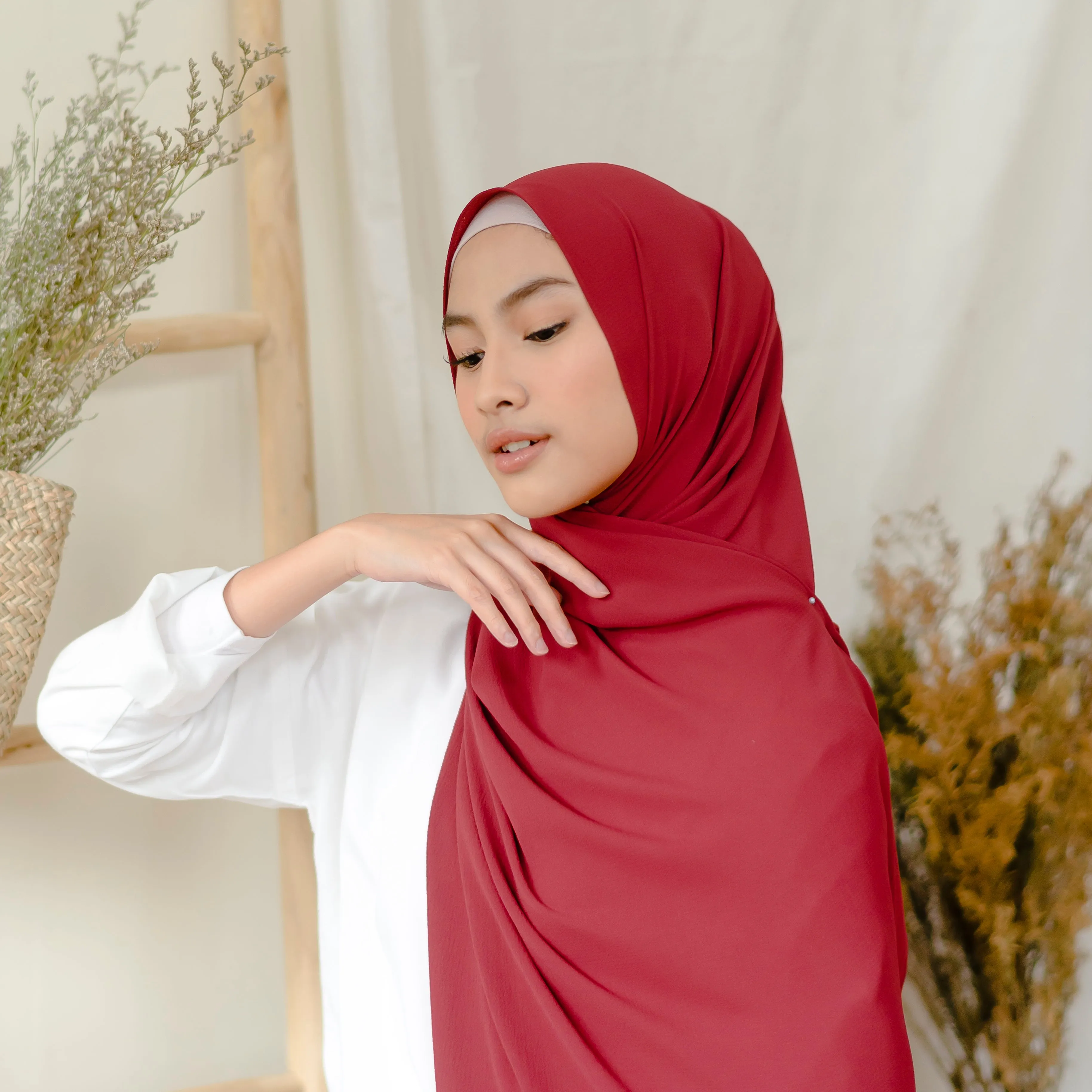 Malaysia Shawl Red