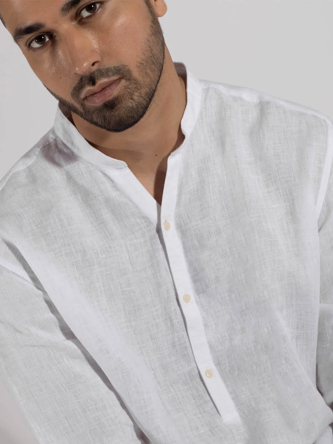 Mandarin Collar Woven White Kurta - Essence