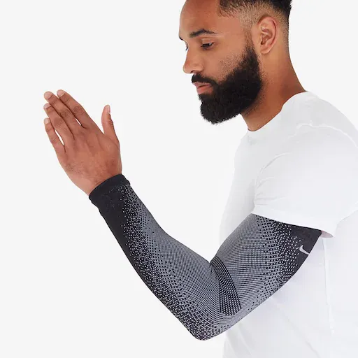 Nike Breaking 2 Speed Running Arm Sleeves