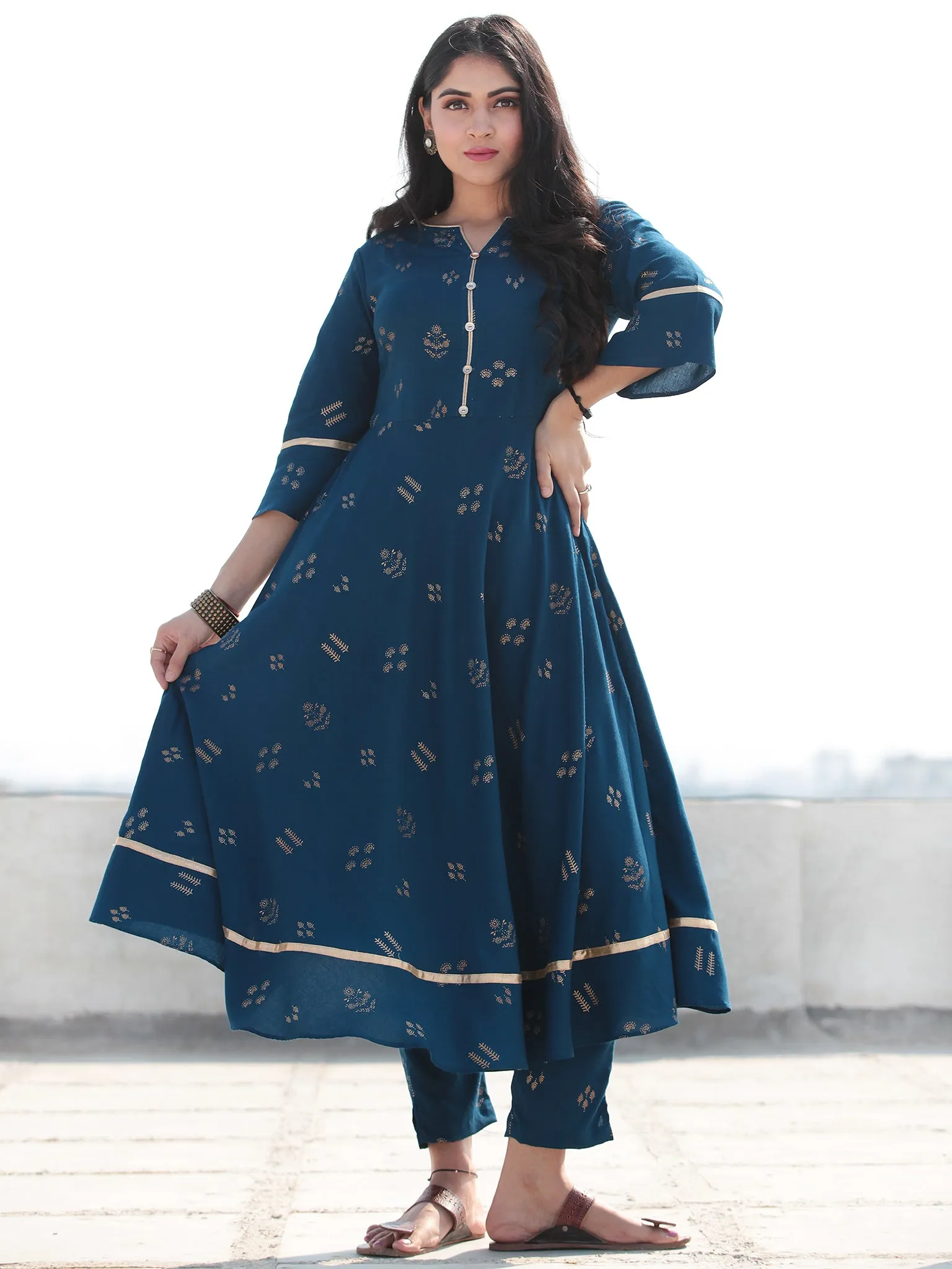 Raas Neelofar - Set of Flared Kurta & Pants  - KS80F2155