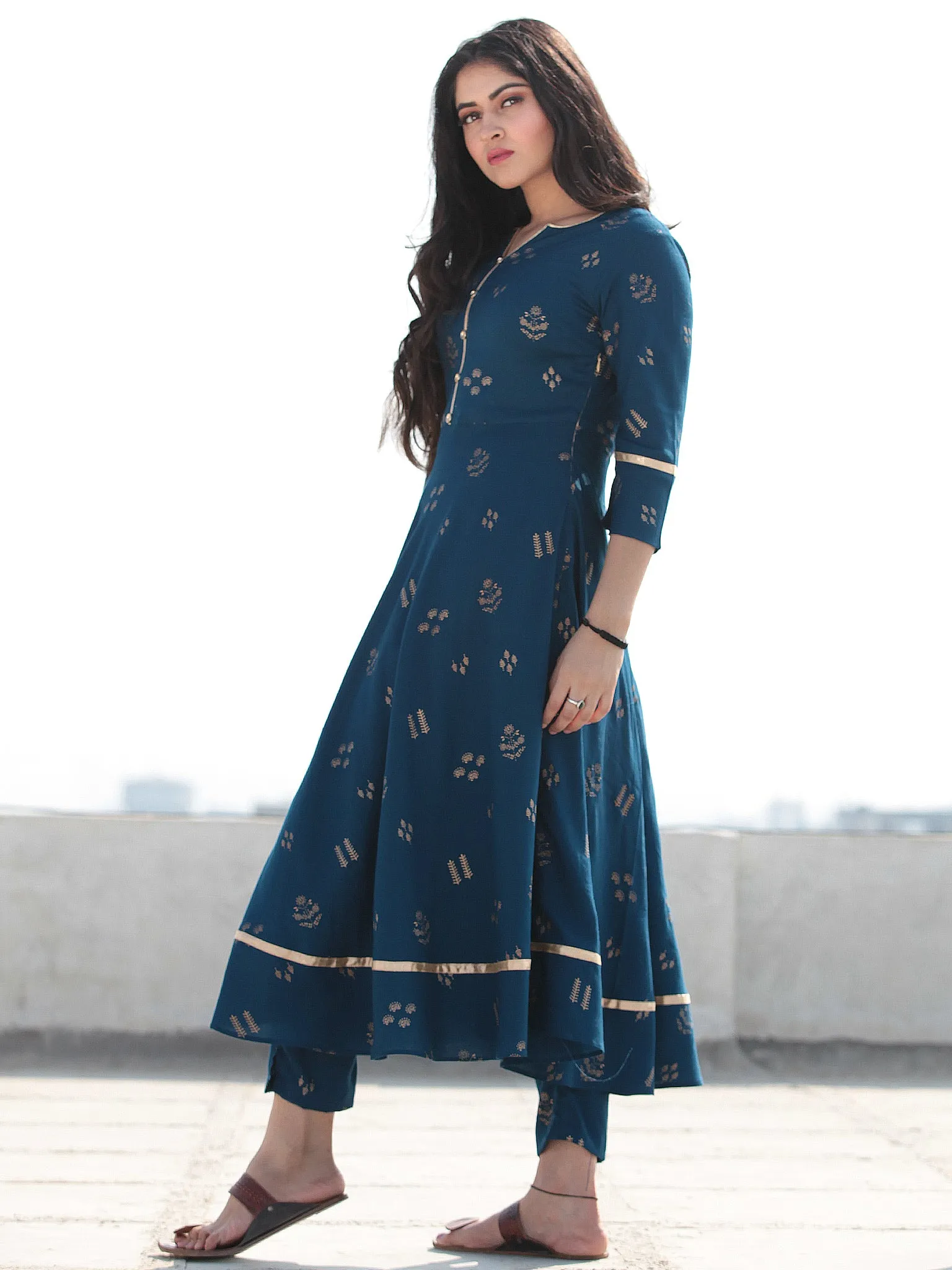 Raas Neelofar - Set of Flared Kurta & Pants  - KS80F2155