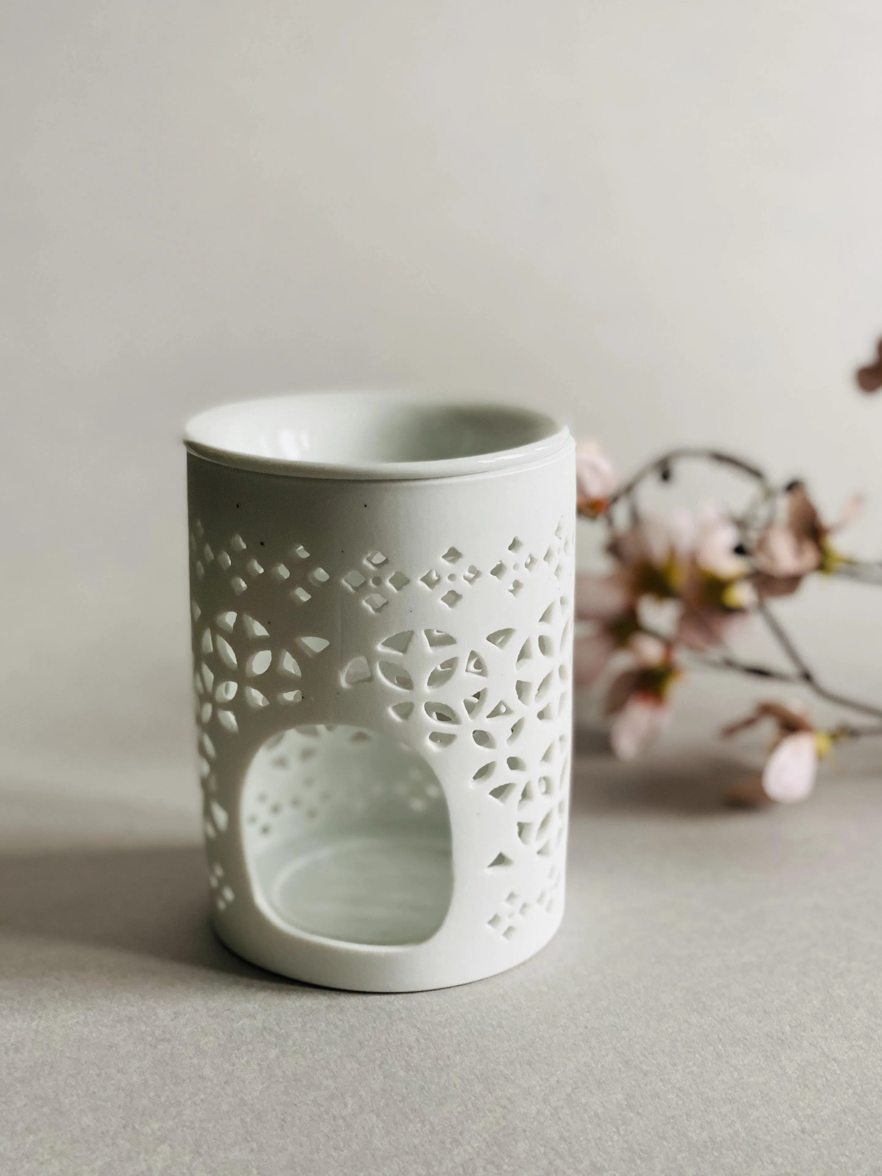 White Ceramic Wax Warmer